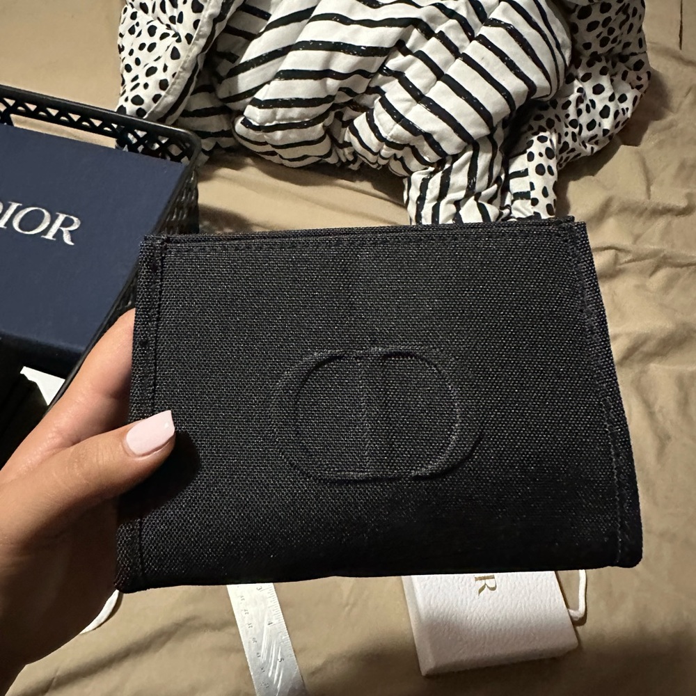 dior makeup pouch